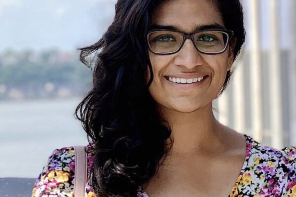 Headshot of Nikki Zinzuwadia