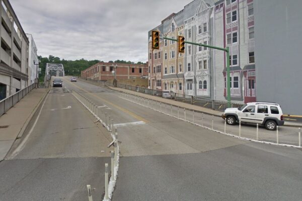 Photo shows the busy intersection of Dickinson and Virginia streets in Charleston