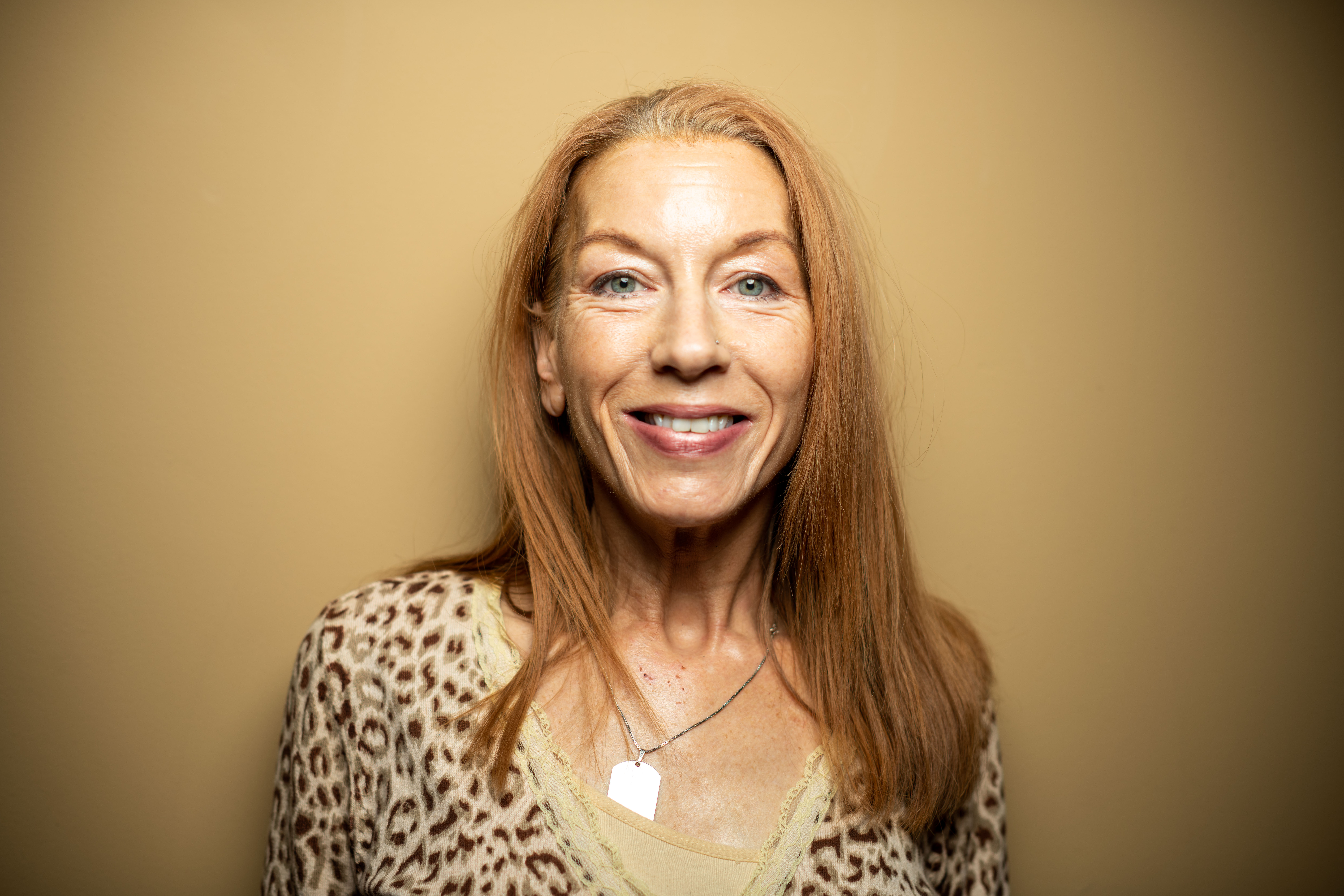 Deb Ujevich headshot