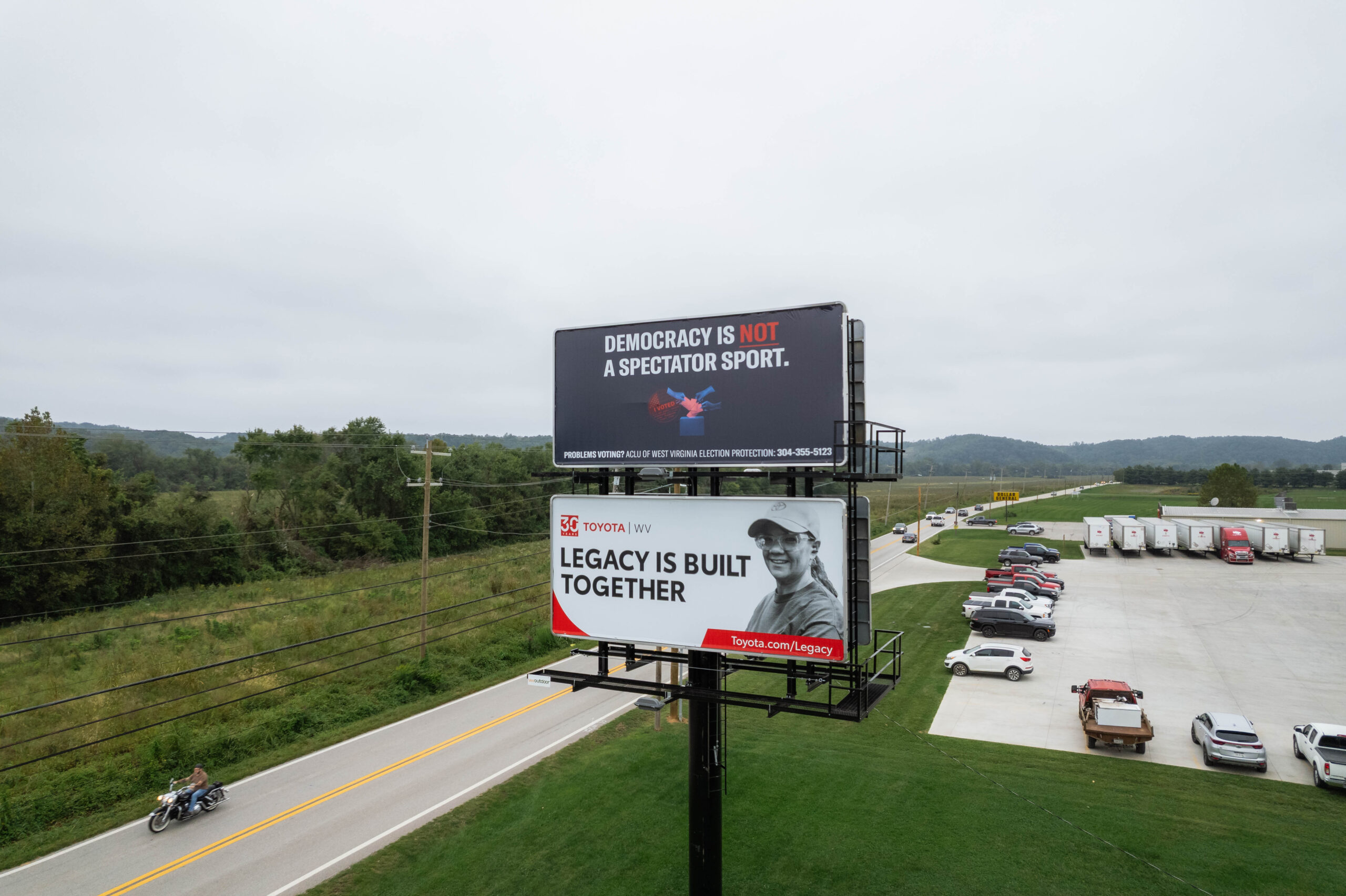 Billboard 2