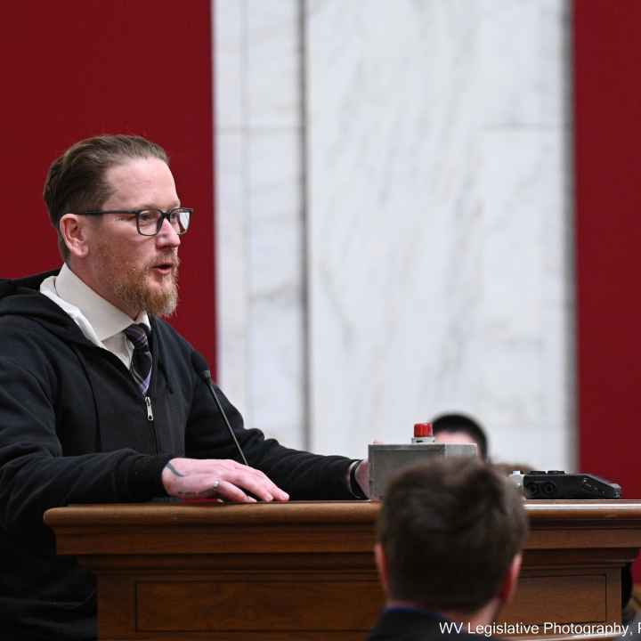 Rusty Williams speaks at a public hearing at the West Virginia Legislature